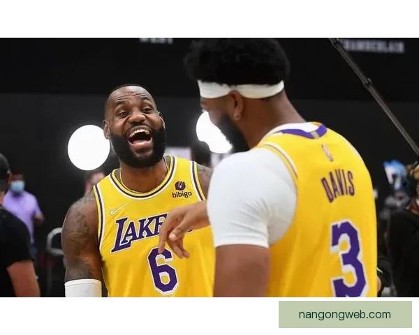 湖人核心球员状态回暖季后赛争冠希望再度升温