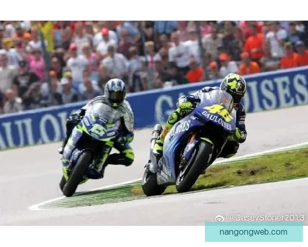 瓦伦蒂诺再度称霸赛场，MotoGP新赛季激情对决升级